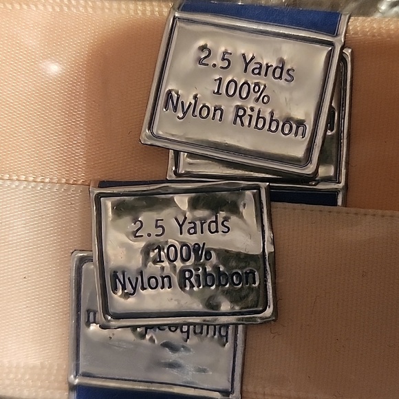 Pointe Shoe Ribbon - Picture 4 of 5